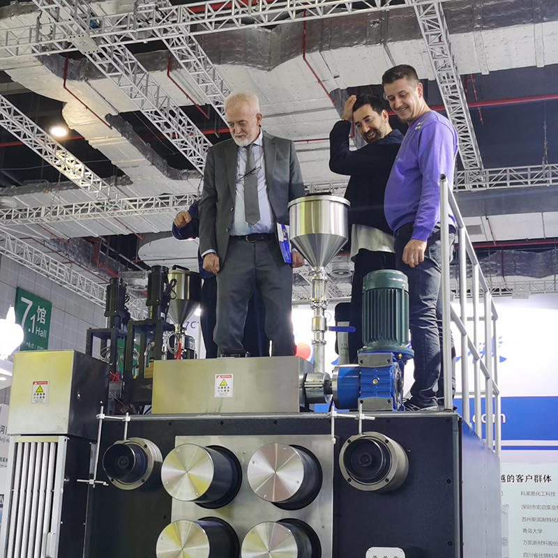 Premium Pilot Smältspinningsmaskin